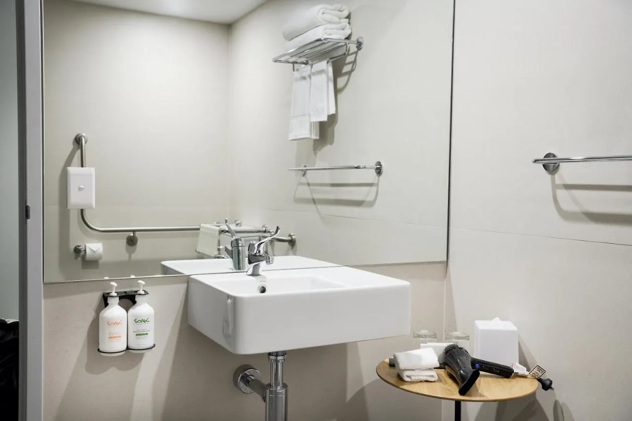 Holiday Inn West Perth By Ihg